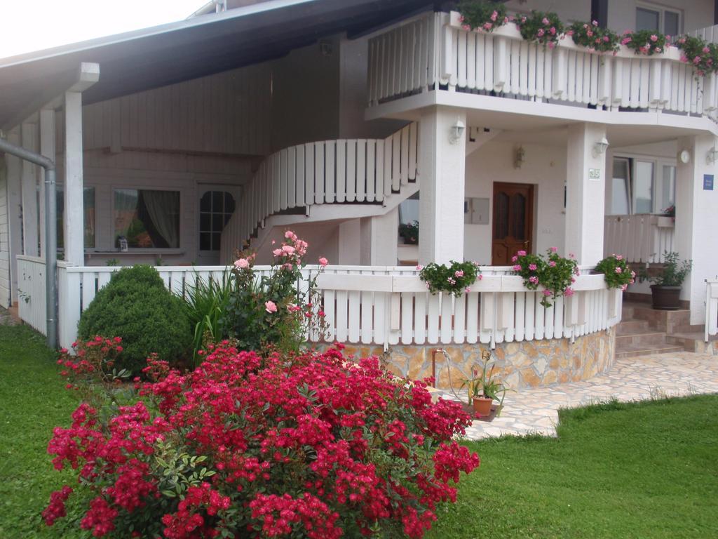 Hotel House Zupan Rakovica Esterno foto
